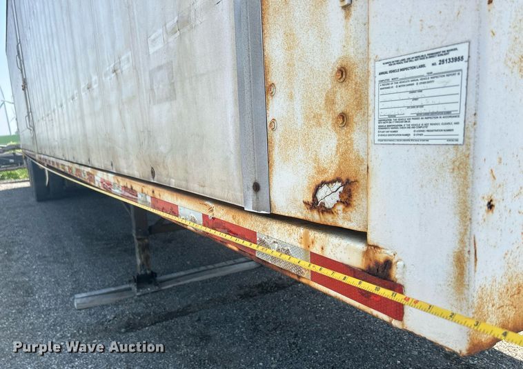 image for item DR4742 1995 NuVan  side curtain trailer