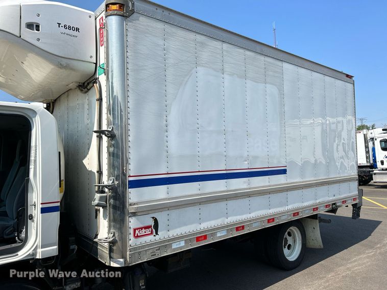 image for item DS8995 2016 Isuzu NRR  refrigerated truck