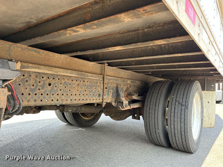 image for item DS8995 2016 Isuzu NRR  refrigerated truck