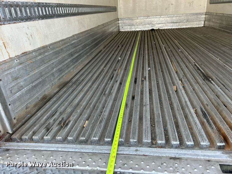 image for item DS8995 2016 Isuzu NRR  refrigerated truck