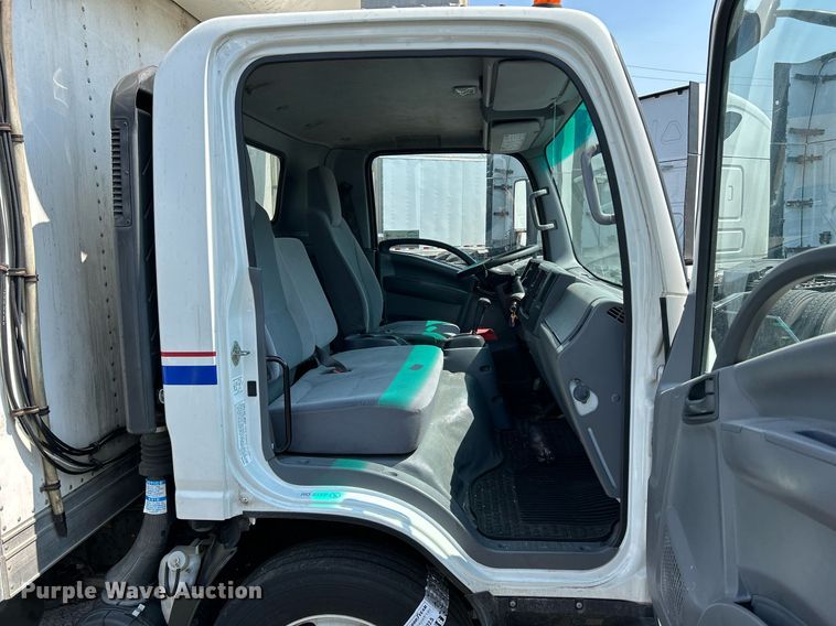 image for item DS8995 2016 Isuzu NRR  refrigerated truck