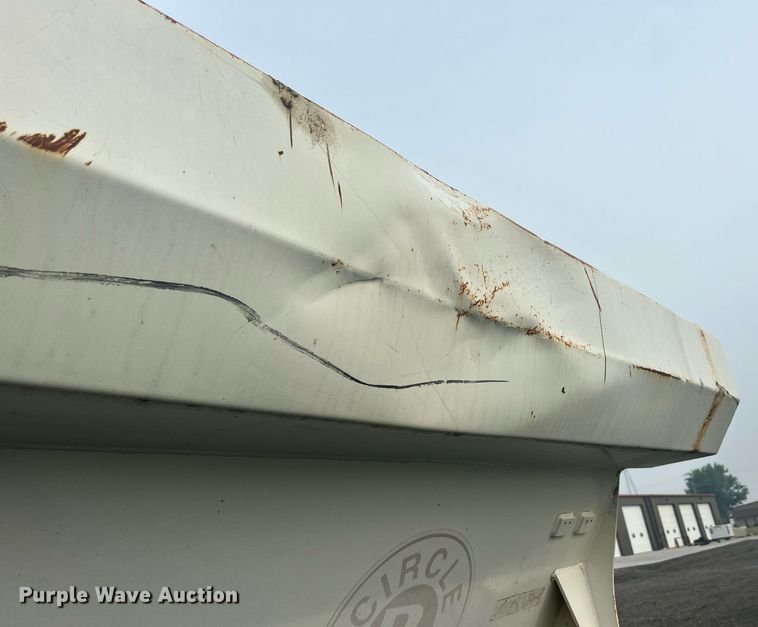 image for item DS8999 2005 Thurston  side dump trailer