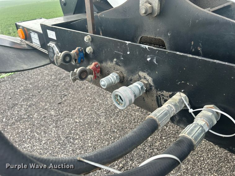 image for item DS8999 2005 Thurston  side dump trailer