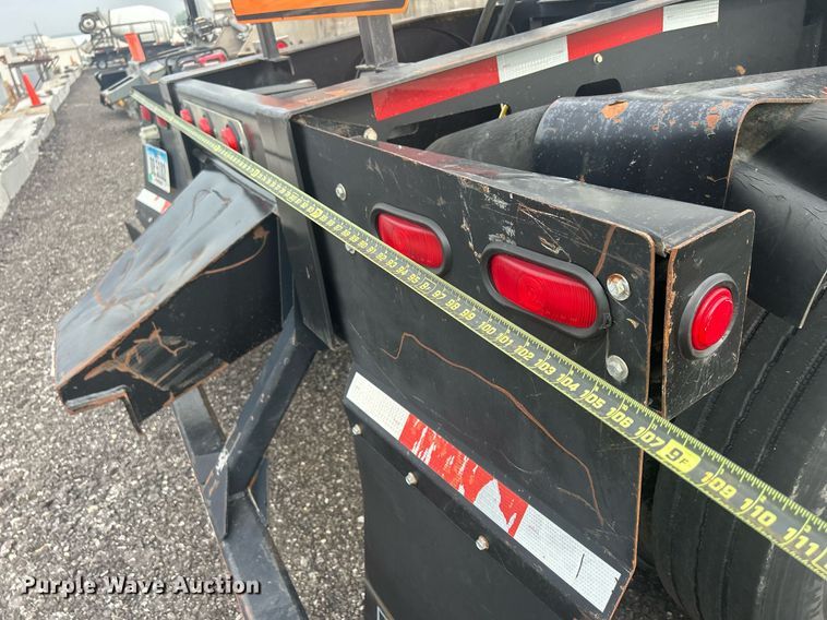 image for item DS8999 2005 Thurston  side dump trailer