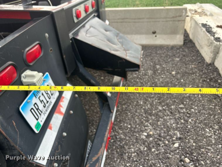 image for item DS8999 2005 Thurston  side dump trailer