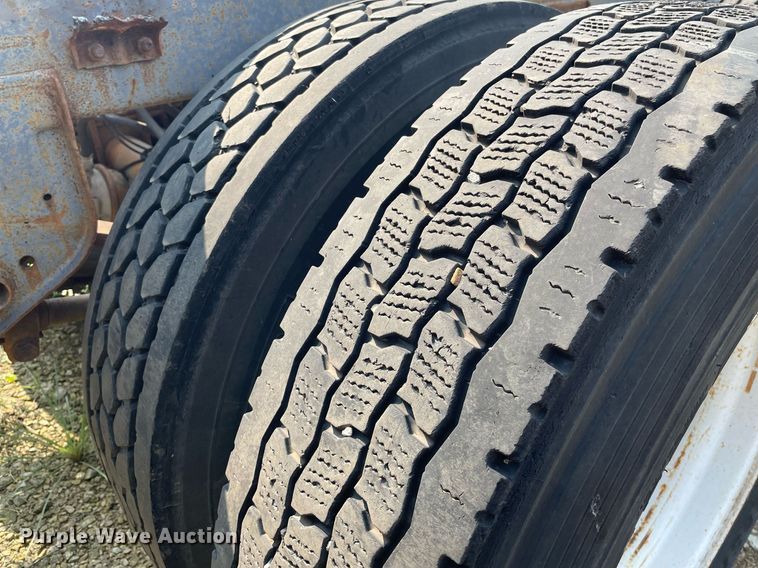 image for item GA9663 Hutchens Industries  rear axle assembly