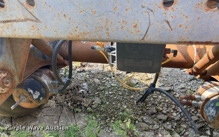 image for item GA9664 Hutchens Industries  rear axle assembly