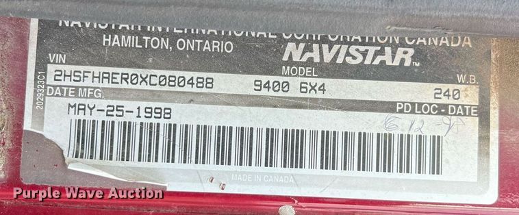 image for item II9150 1999 International 9400  semi truck