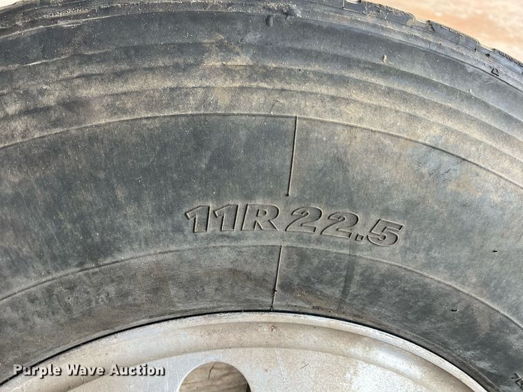 image for item II9151 Tires and wheels