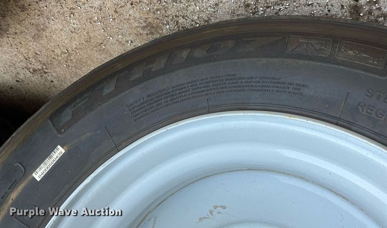image for item II9151 Tires and wheels