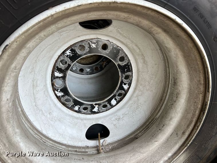 image for item II9151 Tires and wheels