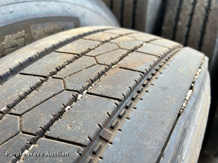 image for item II9151 Tires and wheels