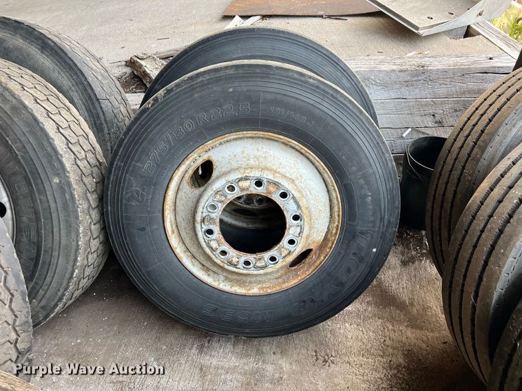 image for item II9151 Tires and wheels