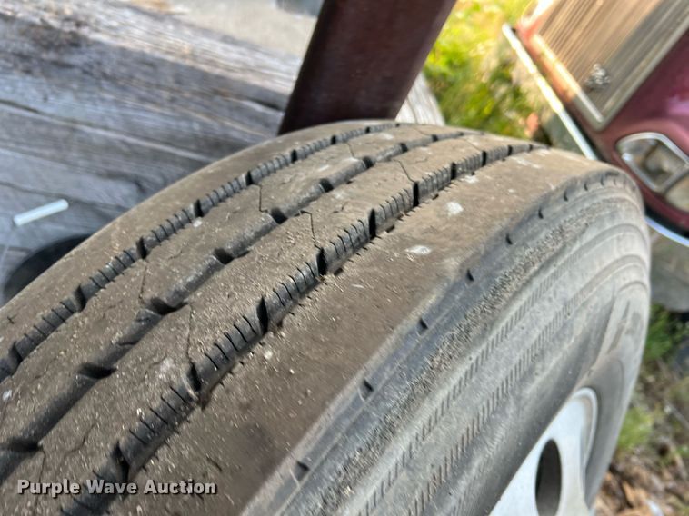 image for item II9151 Tires and wheels