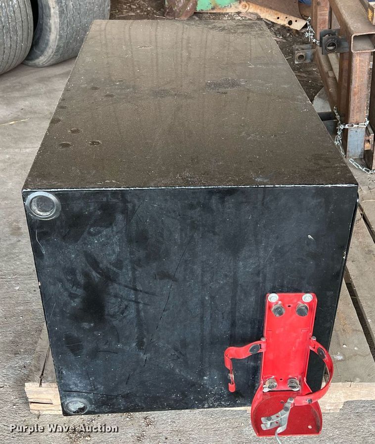 image for item II9152 Toolbox