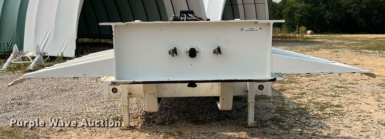 image for item II9155 2003 Interstate  equipment trailer