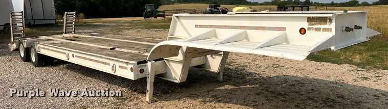 image for item II9155 2003 Interstate  equipment trailer