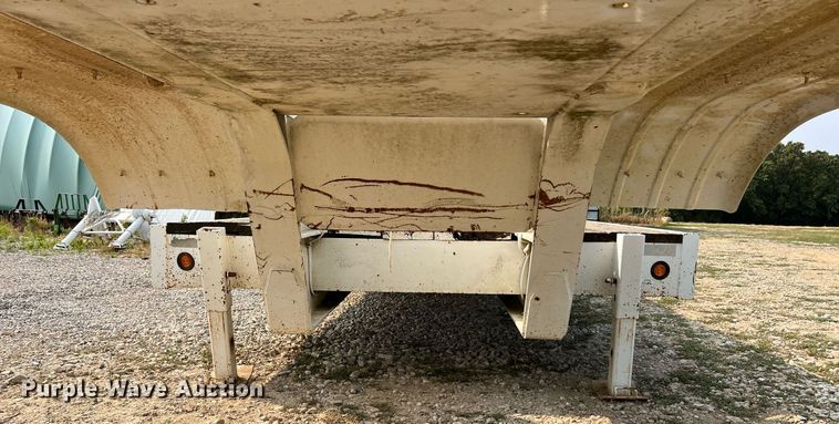 image for item II9155 2003 Interstate  equipment trailer