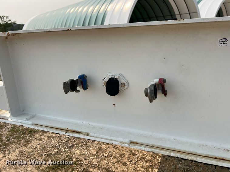 image for item II9155 2003 Interstate  equipment trailer