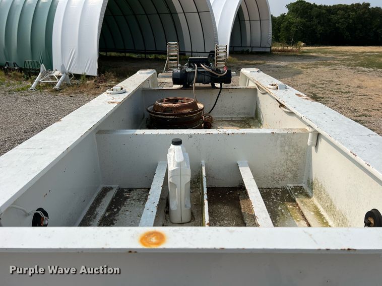 image for item II9155 2003 Interstate  equipment trailer