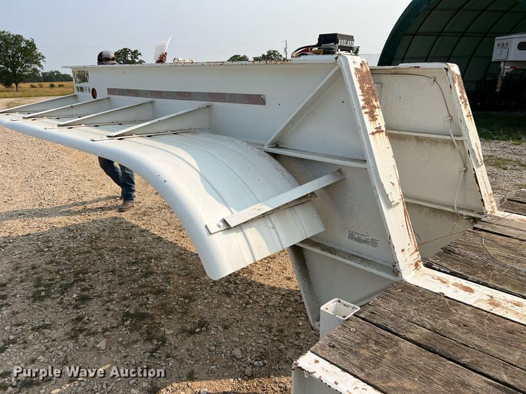 image for item II9155 2003 Interstate  equipment trailer