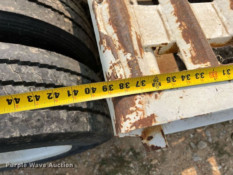 image for item II9155 2003 Interstate  equipment trailer