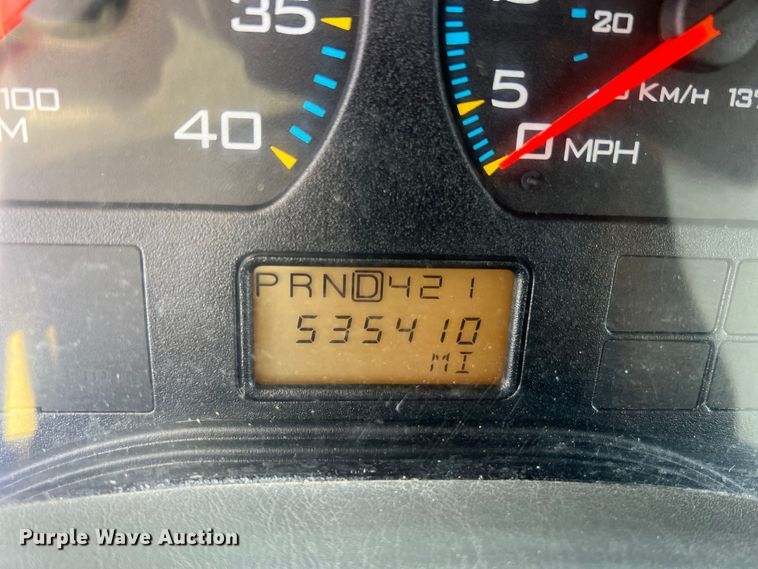 image for item II9199 2005 International 4300  box truck