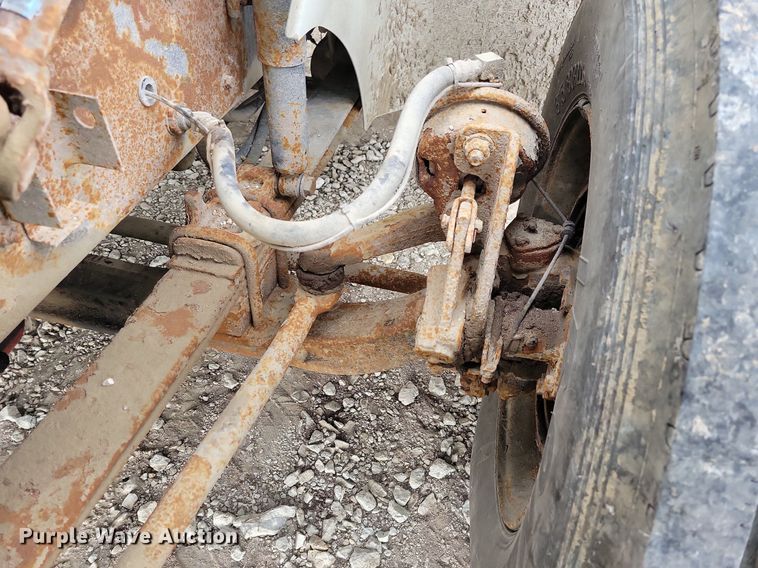 image for item JO9069 2007 International 9400i  semi truck