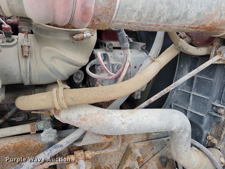 image for item JO9069 2007 International 9400i  semi truck