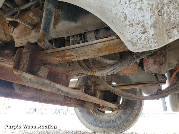 image for item JO9069 2007 International 9400i  semi truck