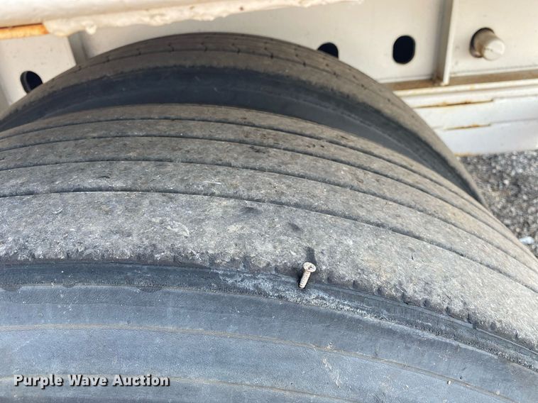 image for item KW9243 2007 Nu Van NVSS-53102  side curtain trailer