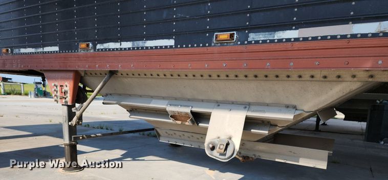 image for item LE9125 2008 Timpte  grain trailer