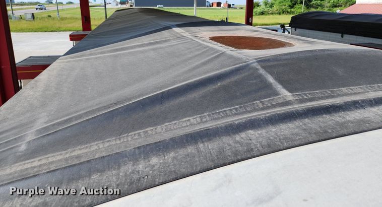 image for item LE9125 2008 Timpte  grain trailer