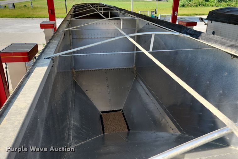 image for item LE9125 2008 Timpte  grain trailer