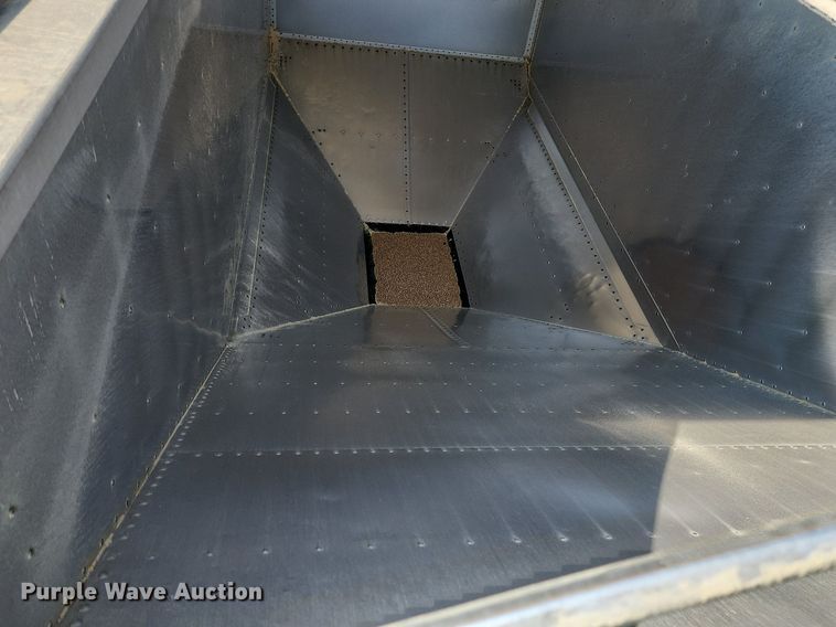 image for item LE9125 2008 Timpte  grain trailer