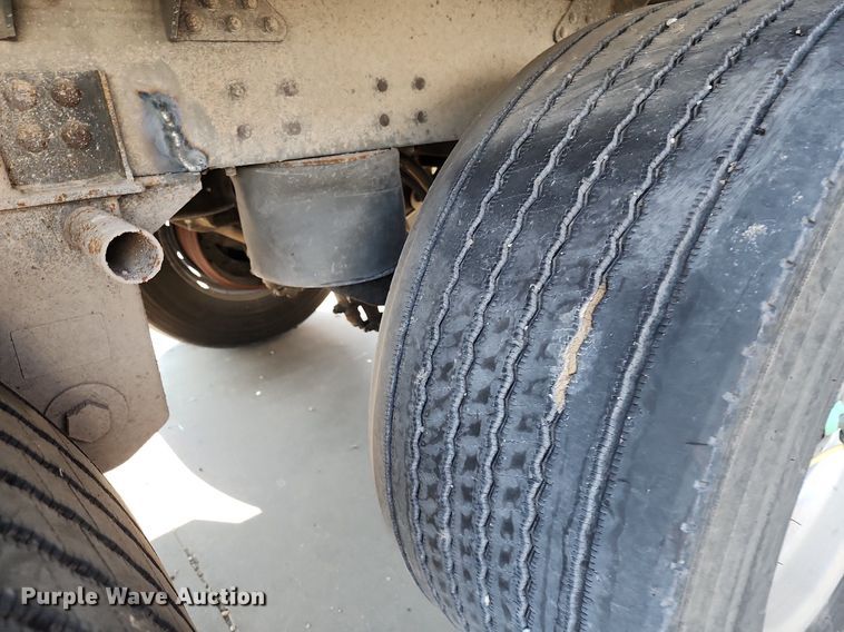 image for item LE9125 2008 Timpte  grain trailer