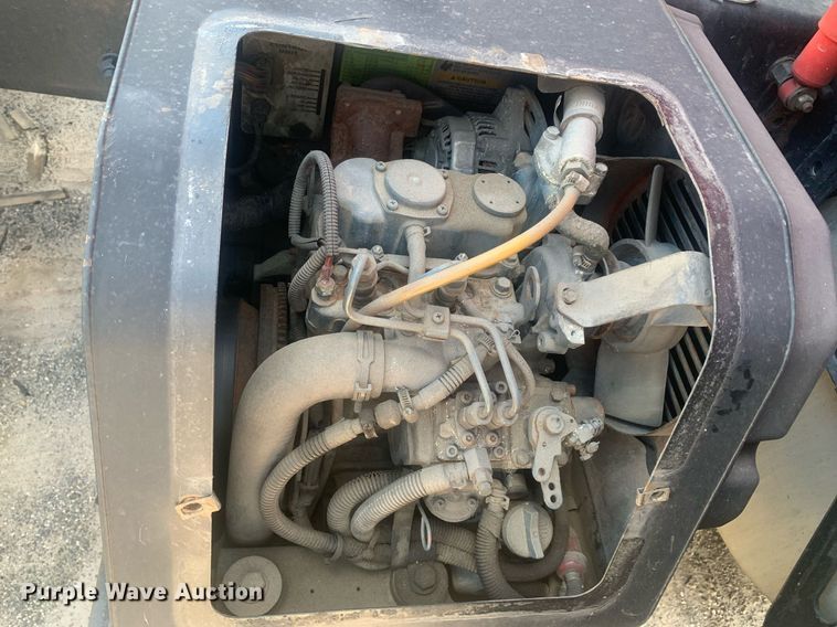 image for item LH9666 2018 Freightliner Cascadia 126  semi truck