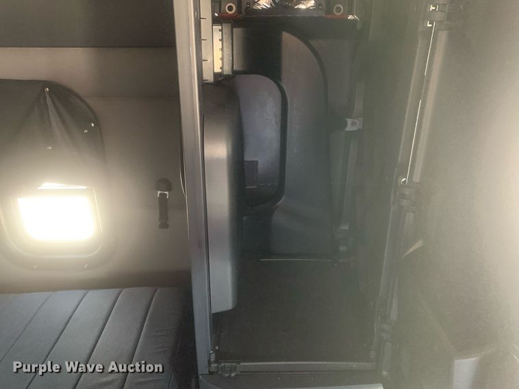 image for item LH9666 2018 Freightliner Cascadia 126  semi truck