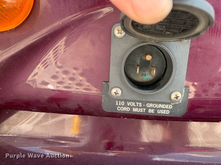 image for item LH9667 2020 International LT625  semi truck