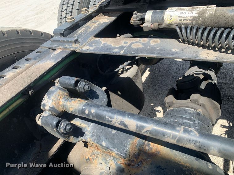 image for item LH9667 2020 International LT625  semi truck