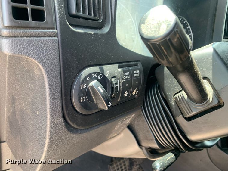 image for item LH9667 2020 International LT625  semi truck