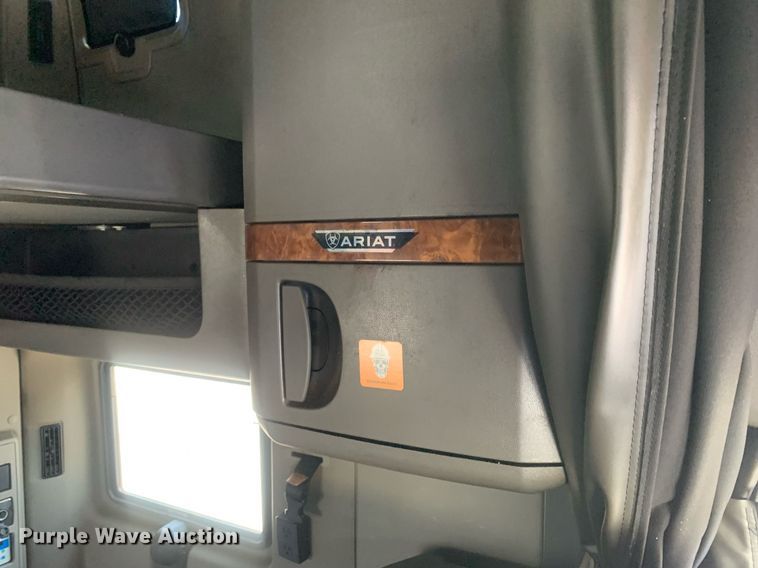 image for item LH9667 2020 International LT625  semi truck