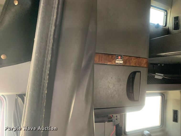 image for item LH9667 2020 International LT625  semi truck