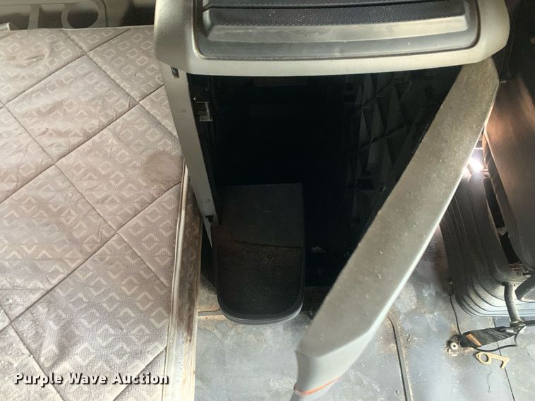 image for item LH9667 2020 International LT625  semi truck