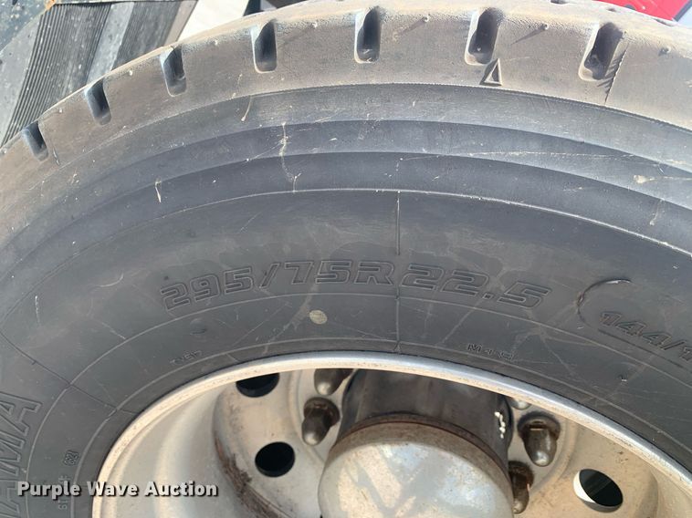 image for item LH9667 2020 International LT625  semi truck