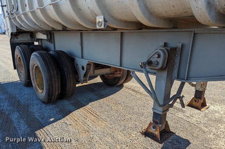 image for item LM9795 1979 Hobbs GA-24-53  end dump trailer