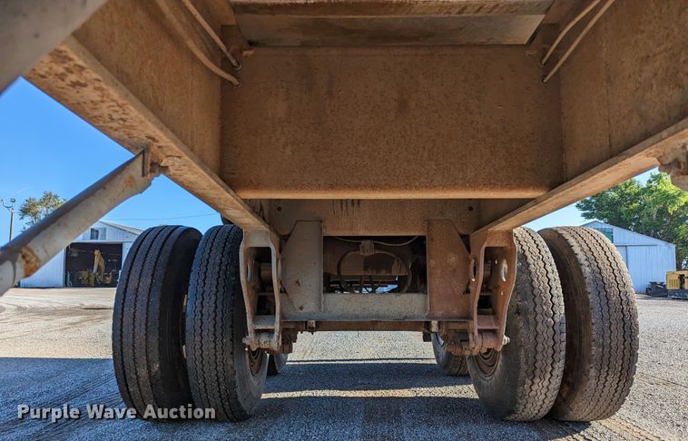 image for item LM9795 1979 Hobbs GA-24-53  end dump trailer