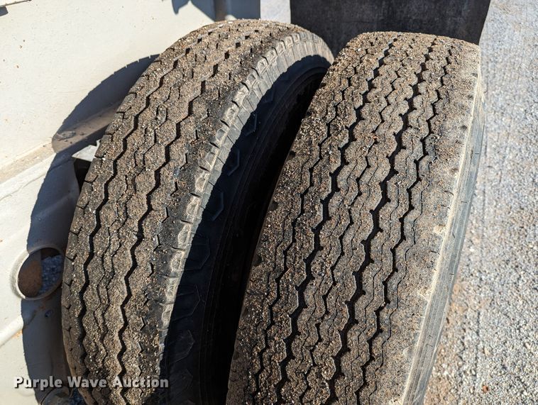 image for item LM9795 1979 Hobbs GA-24-53  end dump trailer