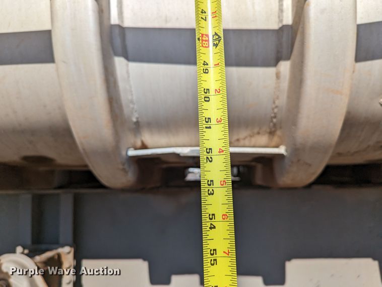 image for item LM9797 1981 Fruehauf ND2-F2-22-7-DA5-24  end dump trailer