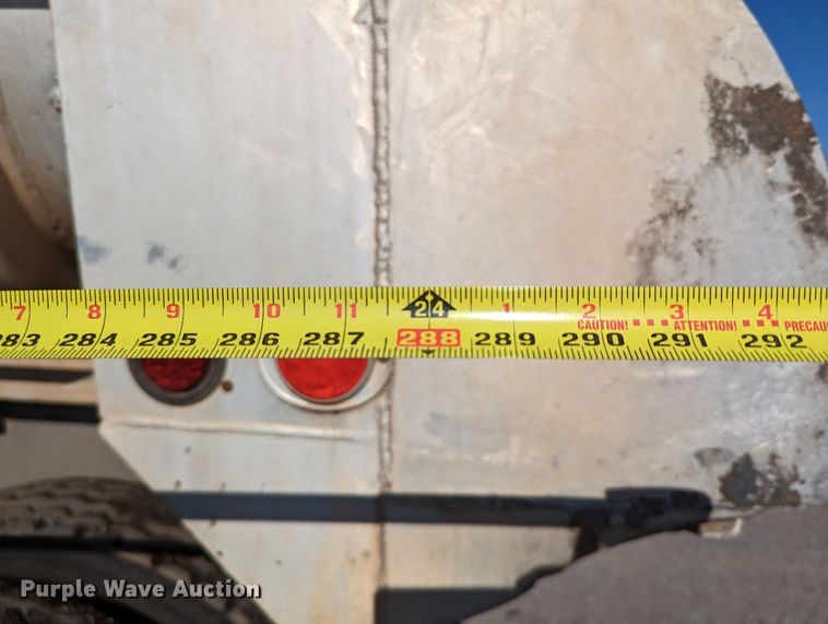 image for item LM9799 1979 Hobbs GS-24-53  end dump trailer